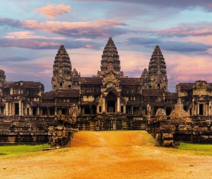 Intrarea principala in Angkor Wat